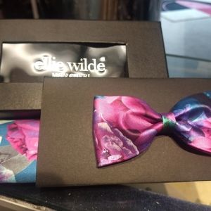 Men's bow tie and pocket square
